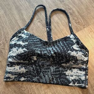 Lululemon size 4 bra